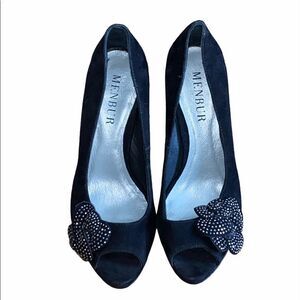 Menbur Black Suede Heel Size 6.5